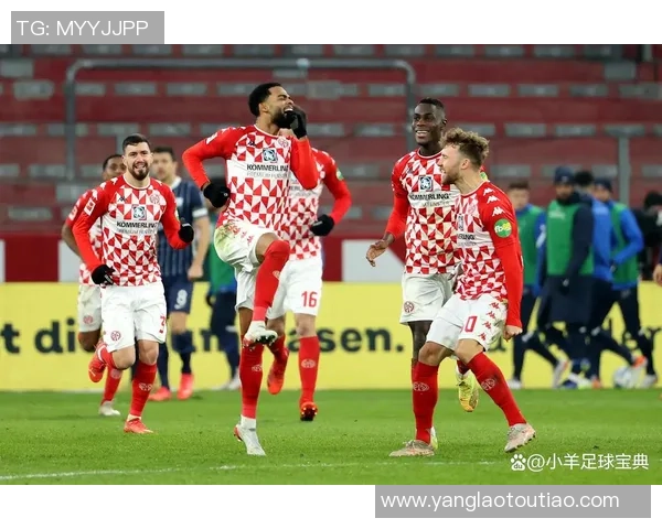 卡利亚里主场失守,多特蒙德重返胜轨:一场意甲与德甲豪强的碰撞,谁是最终的胜利者?